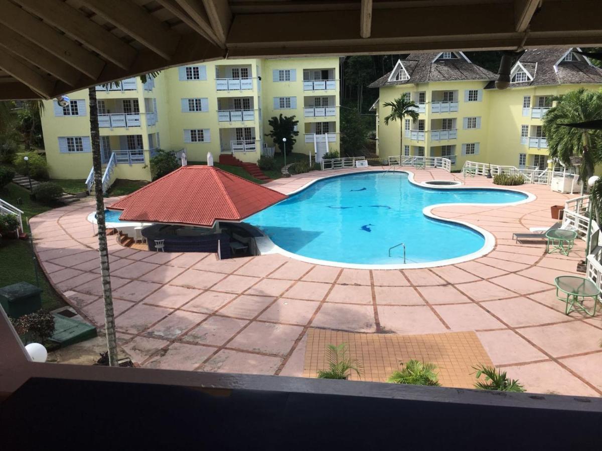 Mystic Ridge Apt 2 Plus 6 Ocho Ríos Exterior foto