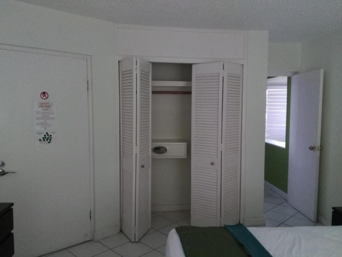 Mystic Ridge Apt 2 Plus 6 Ocho Ríos Exterior foto